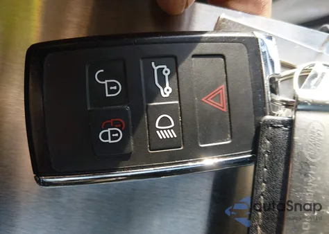 2020 Jaguar E-Pace P250 Awd Automatic z USA, uszkodzony, nr VIN SADFK2FX2L1012853